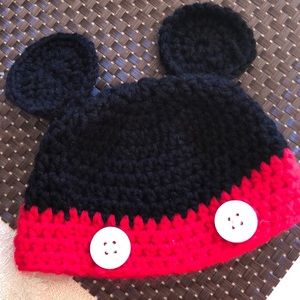 Newborn Mickey Mouse hat